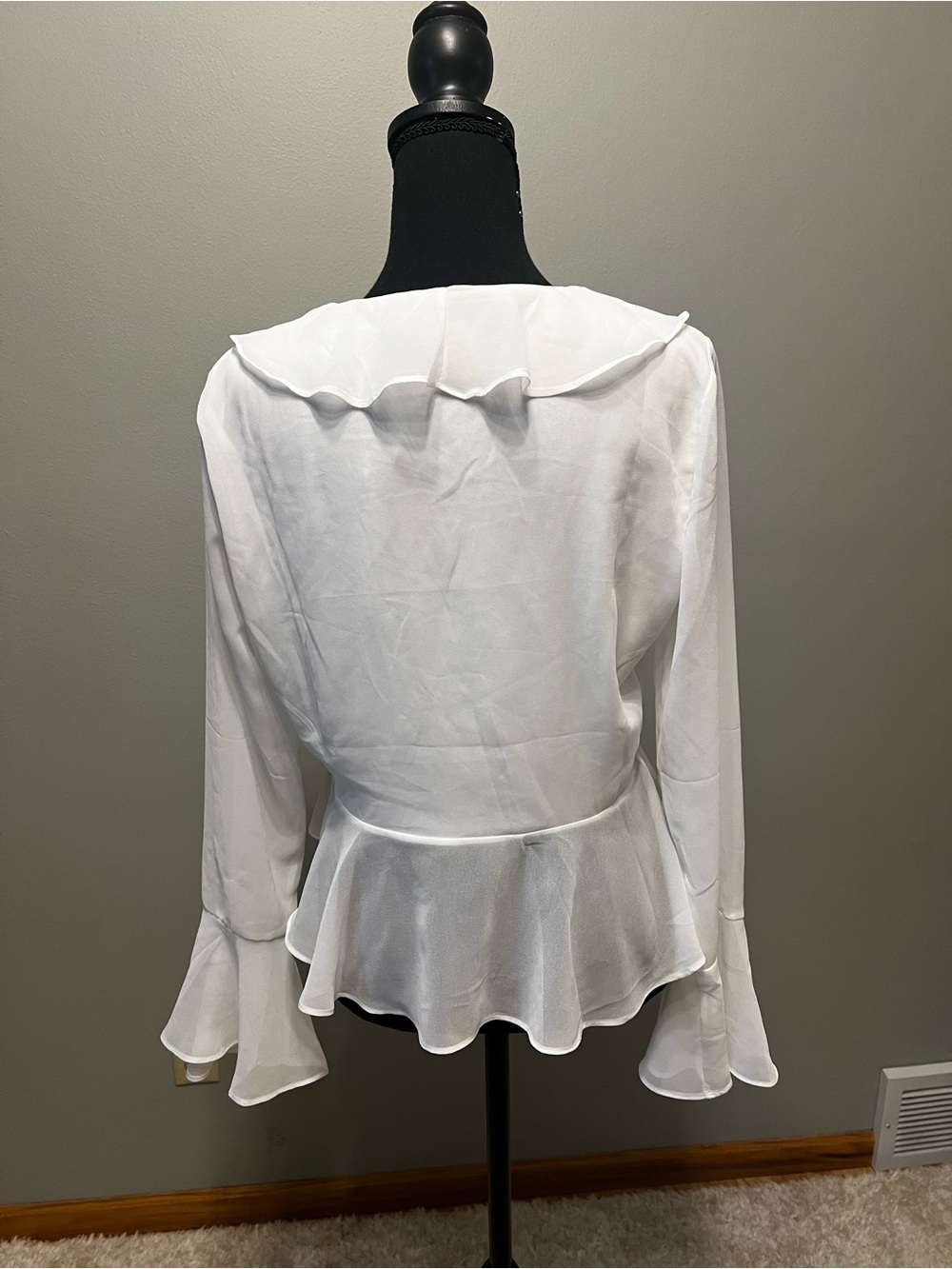 Lulu's White Ruffle Tie-Front Blouse - Picture 2 of 6